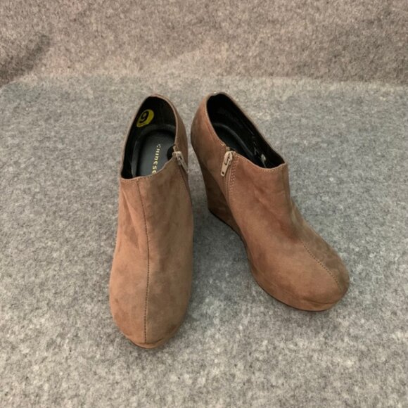 Chinese Laundry Hot Desert Women’s Wedge Side Zip Heel Booties - Picture 7 of 12